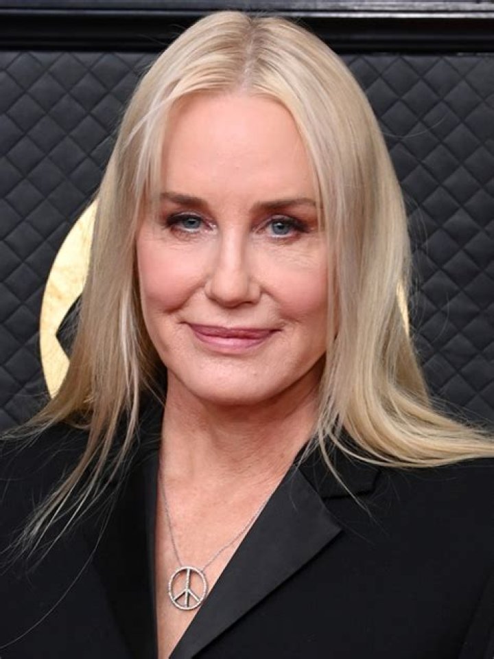 Daryl Hannah Age: The Timeless Beauty of a Hollywood Icon