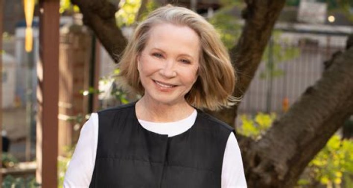Debra Jo Rupp: A Comprehensive Guide to Her Life, Career, and Achievements