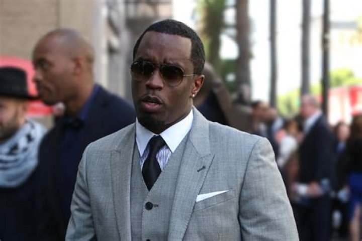Diddy Mugshot: A Glimpse into the Life of a Hip-Hop Legend