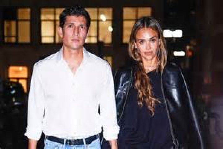 Discovering the Magic of Alba and Clau