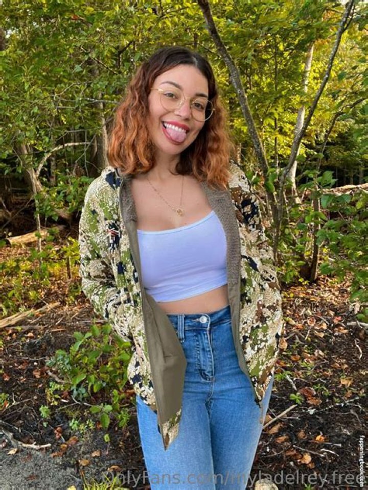 Exploring the World of Myla Del Ray on OnlyFans