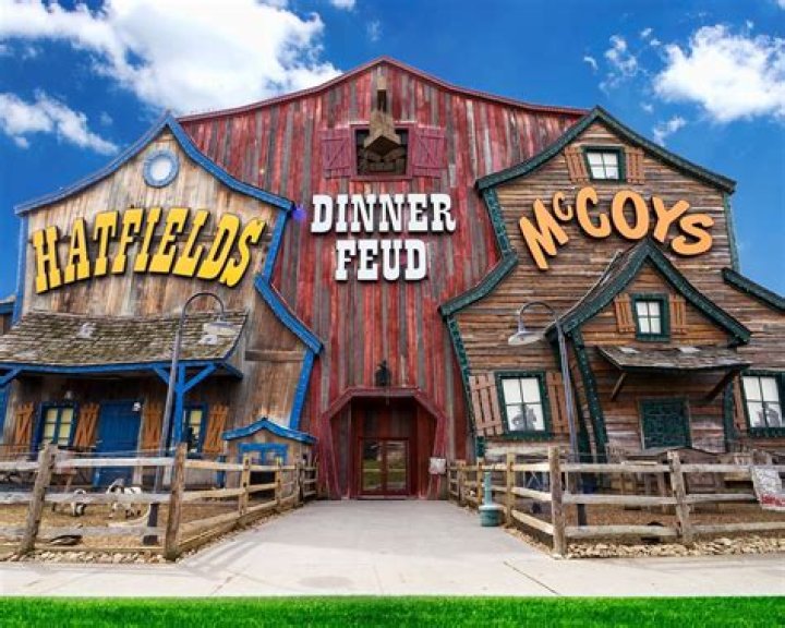 Hatfield and McCoy Dinner Show: An Unforgettable Experience in Pigeon Forge