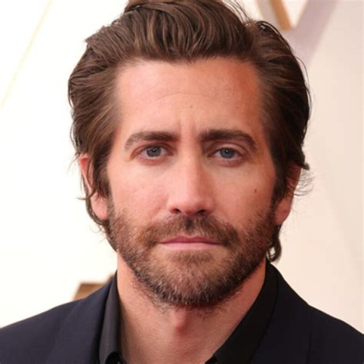 Jake Gyllenhaal's Height: A Comprehensive Look at the Actor's Stature and Career