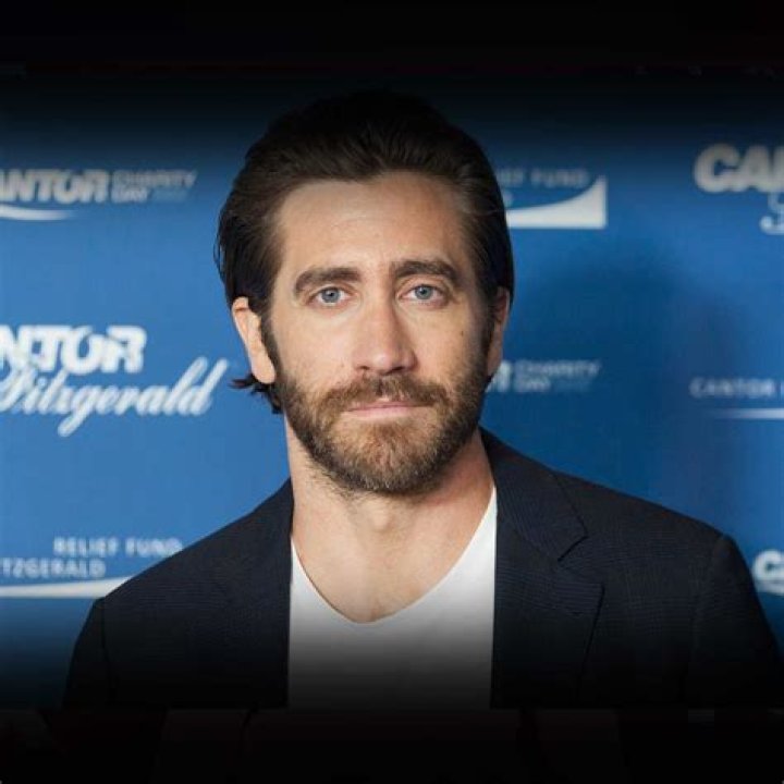 Jake Gyllenhaal Height: A Comprehensive Guide to His Life, Career, and Physical Stature