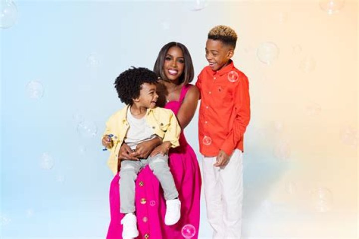 Kelly Rowland's Son: Is There a Connection to Jay-Z?