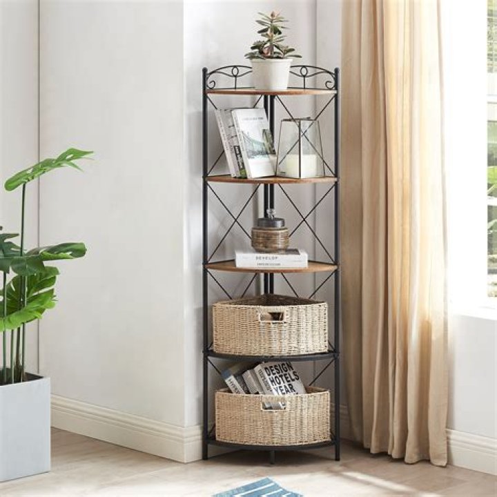 Lakeside Collections: Exploring the Beauty and Benefits of Lakeside Living