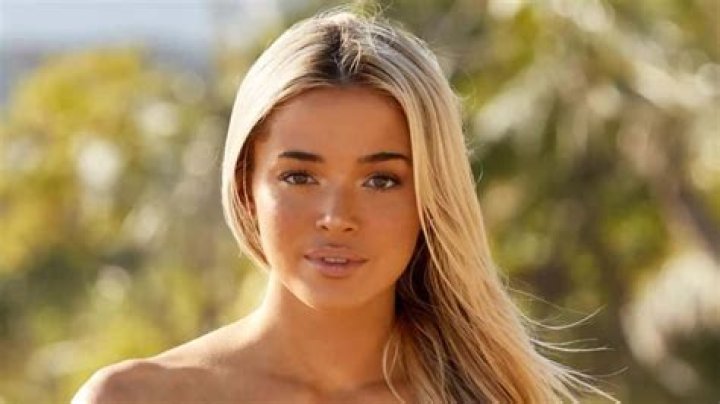 Livvy Dunne Fake Nudes: Understanding the Controversy and Its Implications