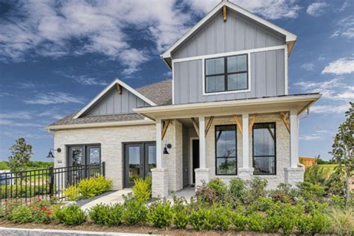 Pulte Homes: A Comprehensive Guide to America's Leading Homebuilder