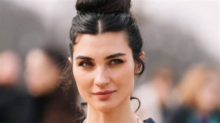 Tuba Büyüküstün's New Series: A Fresh Chapter in Her Acting Journey