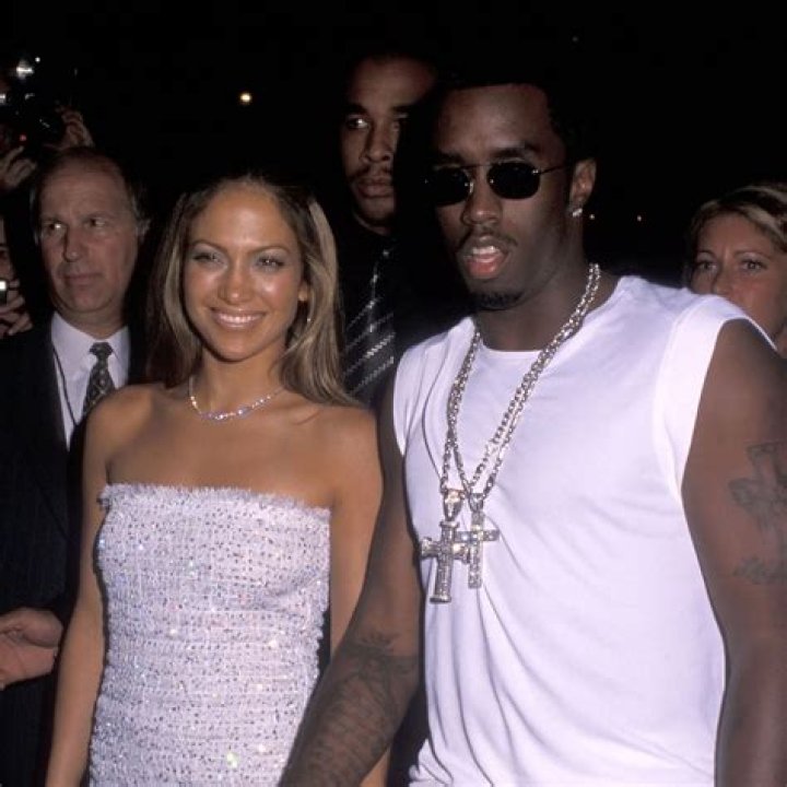 Unforgettable Style: The JLo and P Diddy Costume Inspiration