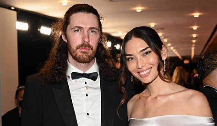 Unveiling Hozier's Heart: Who is Hozier's Girlfriend?