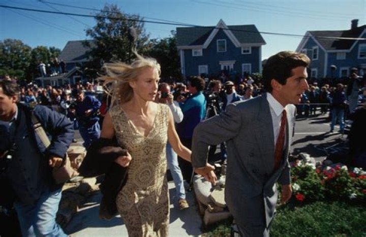 Unveiling the Fascinating World of Daryl Hannah's Height