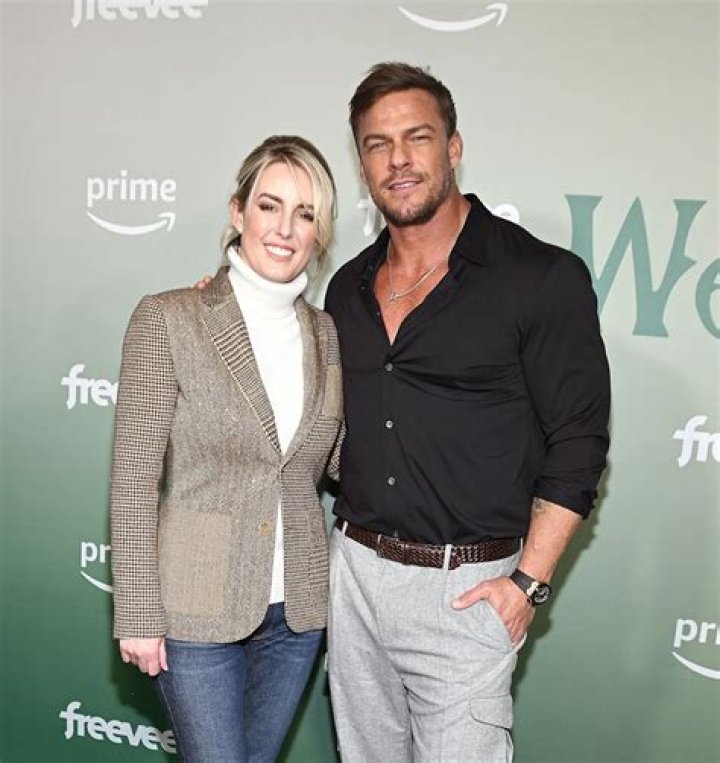 Unveiling the Height of Alan Ritchson's Wife: A Closer Look at Their Relationship
