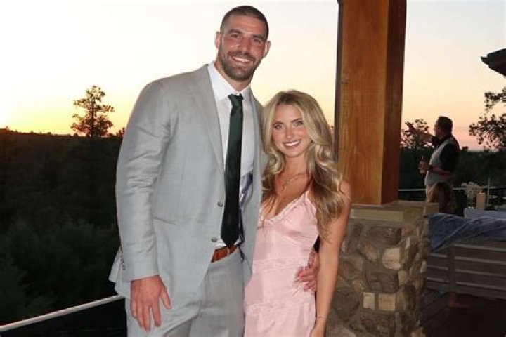 Unveiling the Mystery: Mark Andrews' Girlfriend