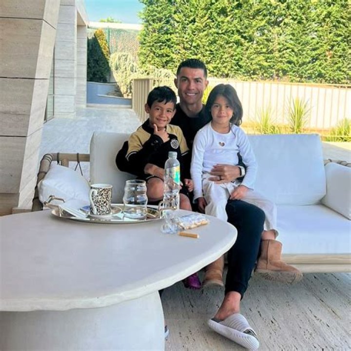 Unveiling the Mystery: Who is the Mother of Mateo and Eva Ronaldo?